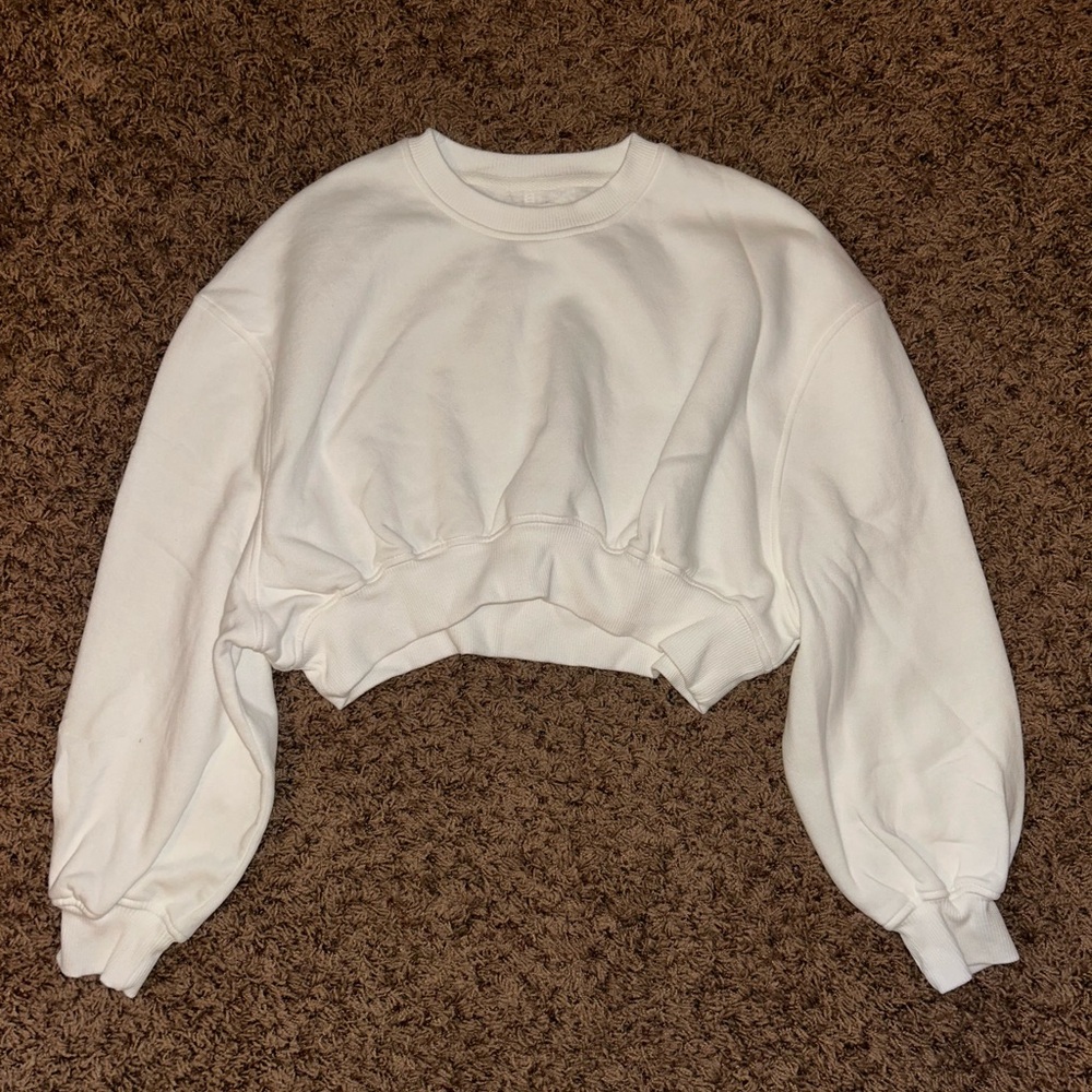 BP. Super cropped crew neck S